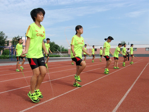 学校如何贯彻学生的素质教育
