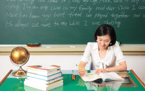 教师情怀：理智面对学生成长 正确看待学生成绩