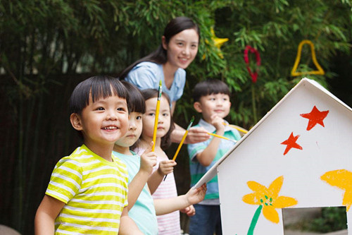 幼儿园的“割稻式教育”很“接地气”